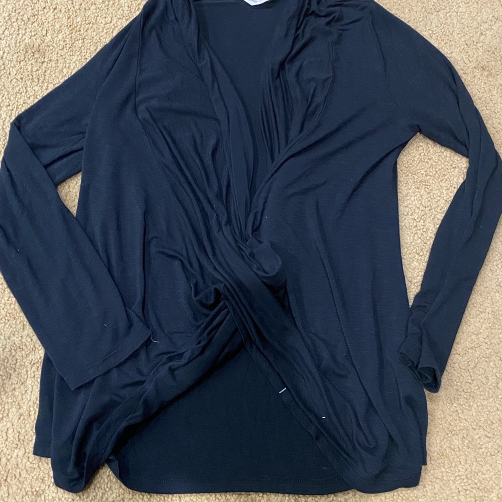 Kindred Bravely nursing maternity top size medium